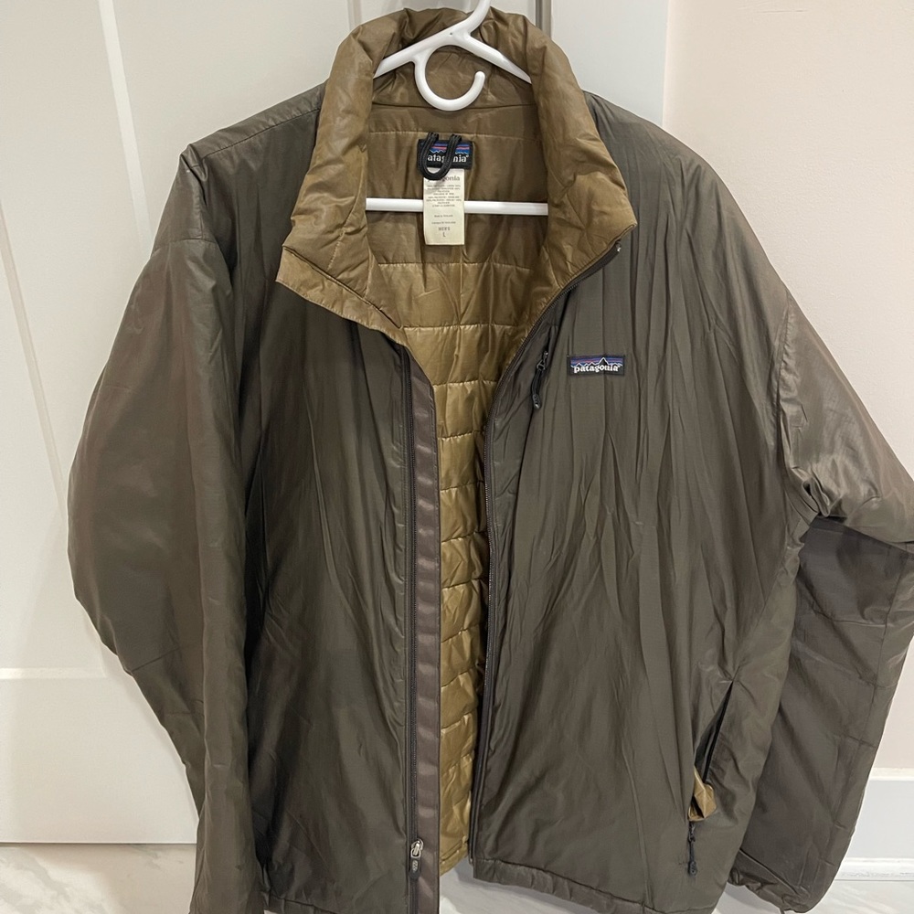 Patagonia Men’s Micro Puff Jacket 83905. Green. Large. Used good cond.